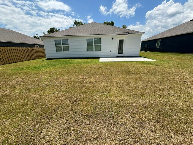 Photo - 235 Pne Rdg Dr