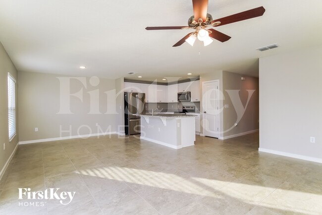 Photo - 341 S Haven Ct