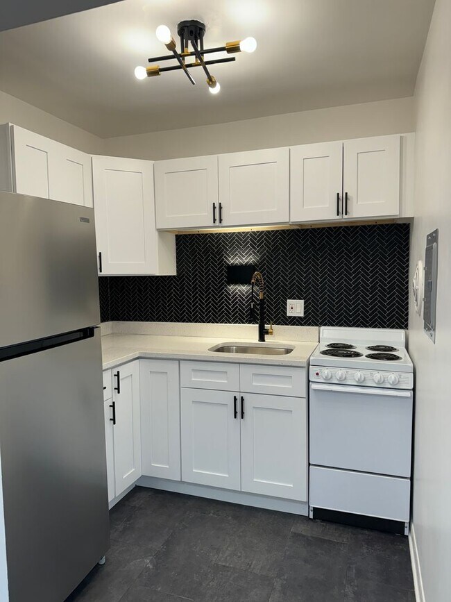 Photo - 720 Washington