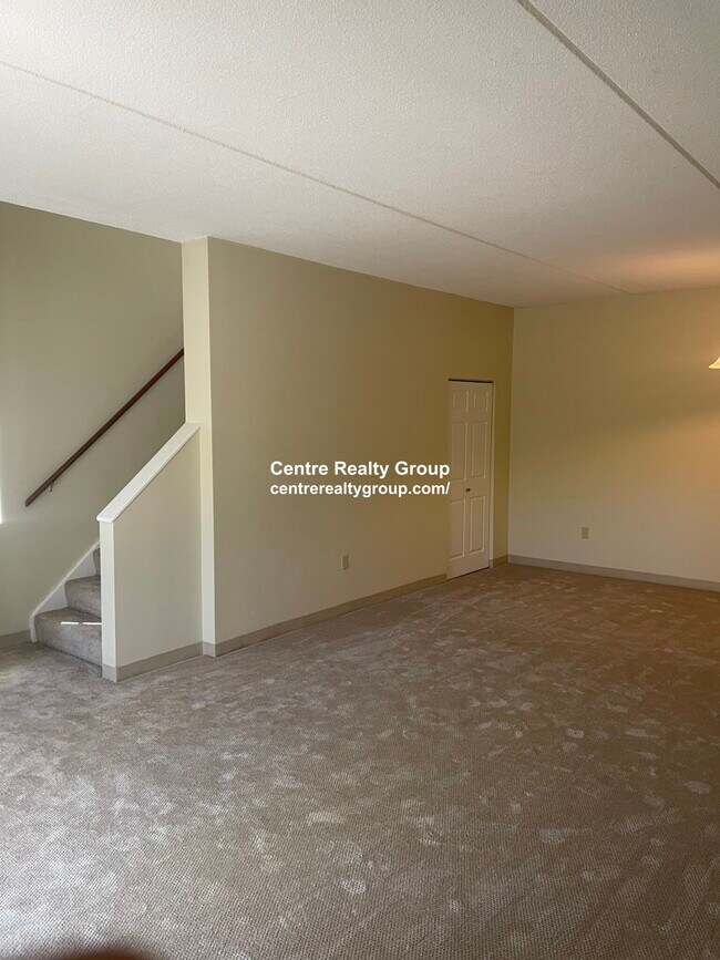 Photo - 2261 Washington St