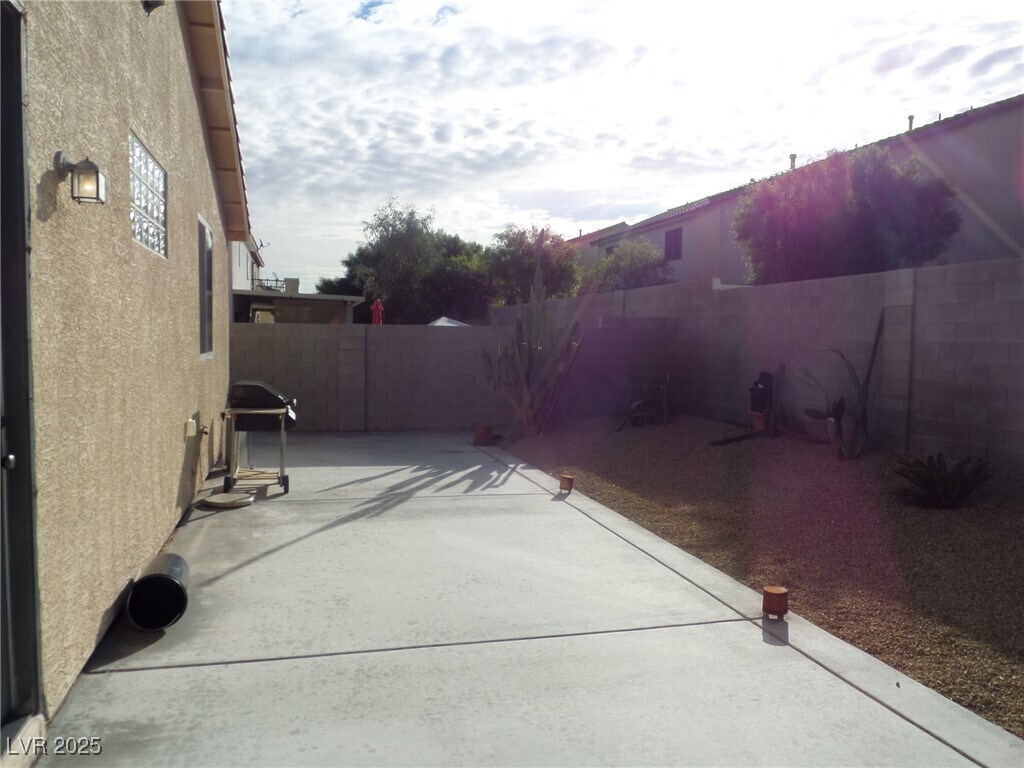 Photo - 727 Homewillow Ave