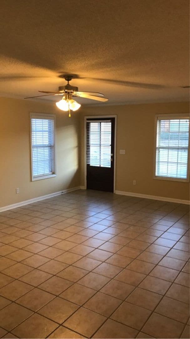 Photo - 2 Bedroom 2 Bath Townhome FULLY FURNISHED