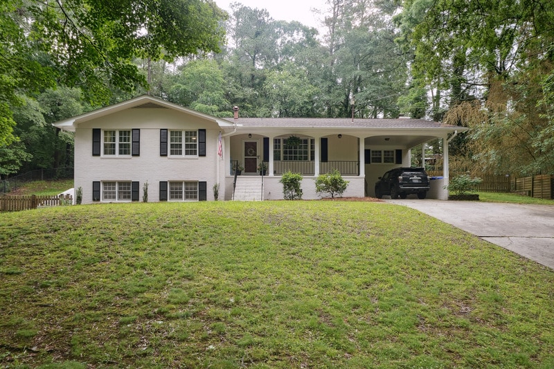 Photo - 714 Bradley Road - 1