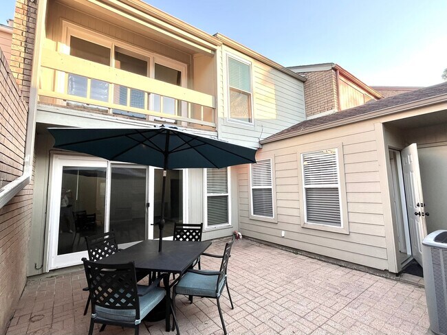 Photo - 70 Chervil Common