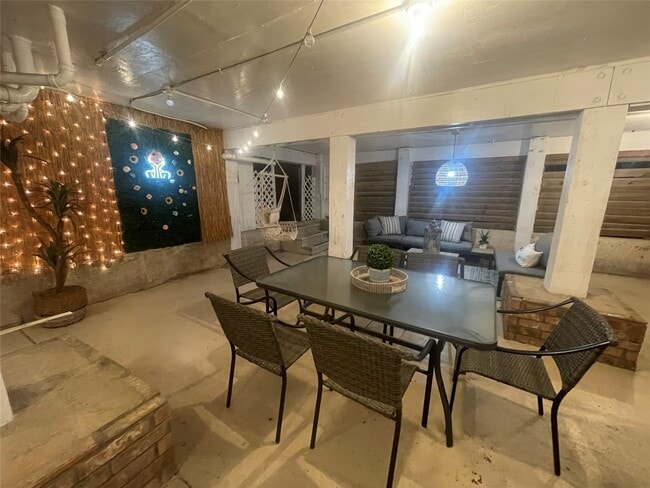 Building Photo - 1212 55th St