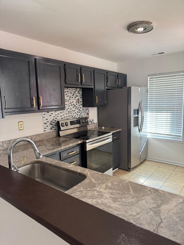 Photo - 6139 Windsor Gate Ln