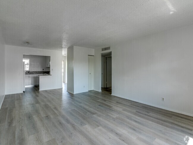 2 BR, 2 BA - 864SF - Living Room