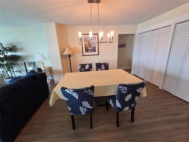 Photo - 5200 Brittany Dr S Unit 1510