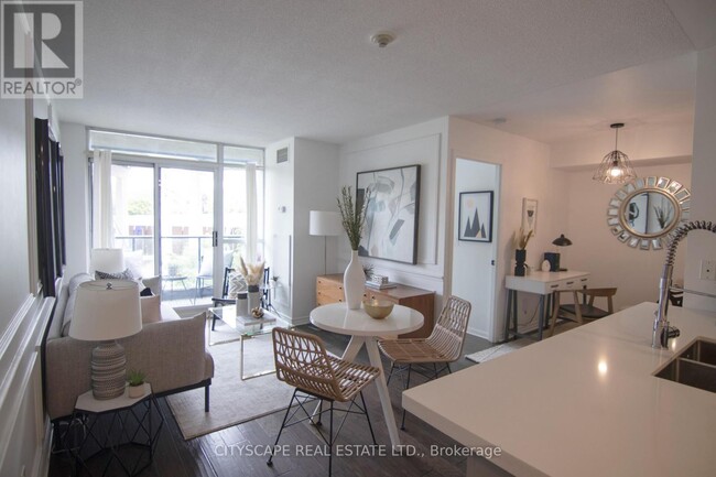 Photo - 231 Fort York Blvd Unit 322