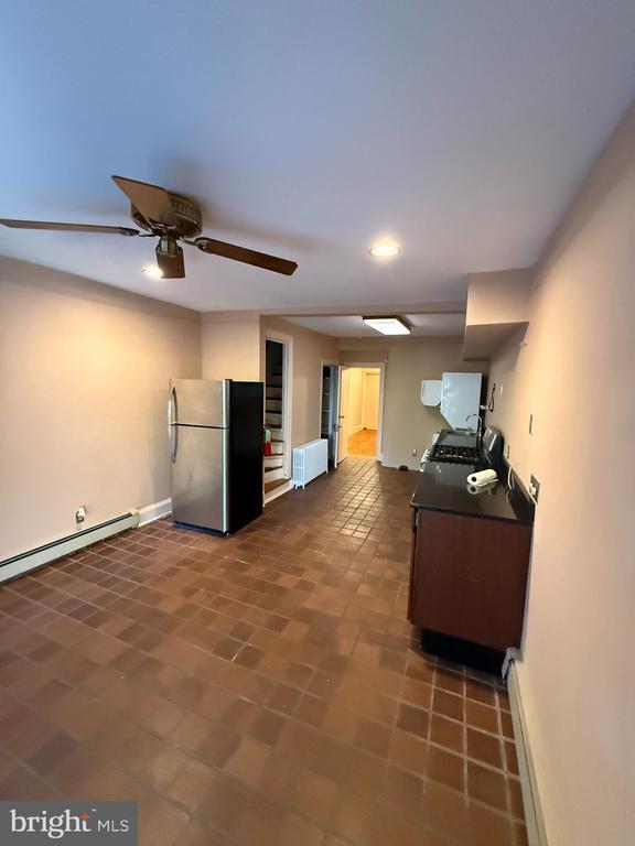 Photo - 20 N Union St Unit B