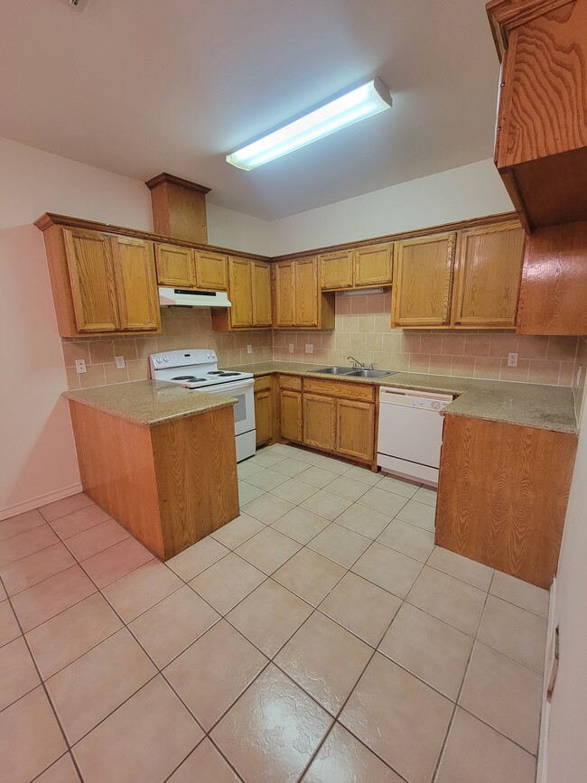 Photo - Mission Terrace Phase I & II Apartments