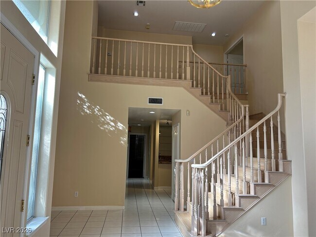 Photo - 2920 Sunstone St