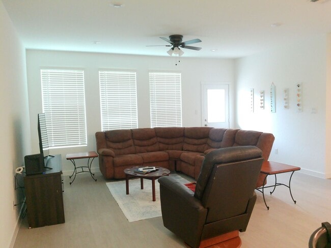 Photo - 7842 Thor Dr