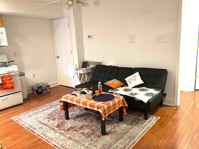 Photo - 1617 N Sydenham St Unit 3R