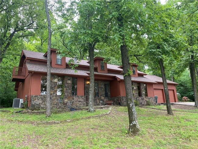 Photo - 1524 N Crossover Rd House