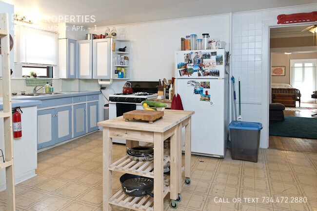 Photo - 429 N Adams St Unidad 1