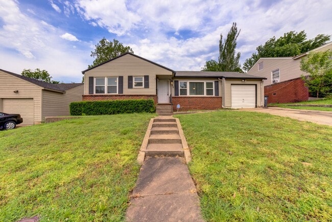 Photo - Charming 3 Bedroom 1 Bath near Route 66!