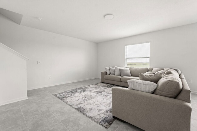 4981 Worchester Dr