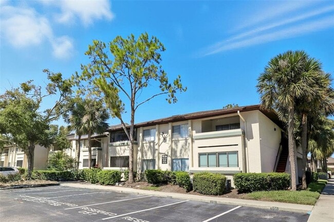 Building Photo - 6118 Curry Ford Rd Unit 226