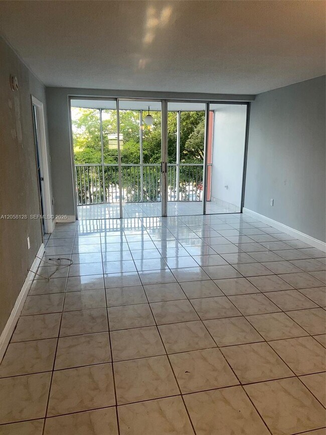 Photo - 1780 NE 191st St Unit 410-2