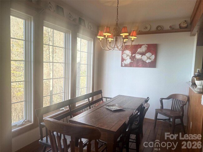 Photo - 300 Creekside Wy Unit B-101