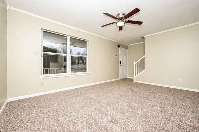 Photo - Fantastic 3bd/1.5ba home! Let yourself in!
