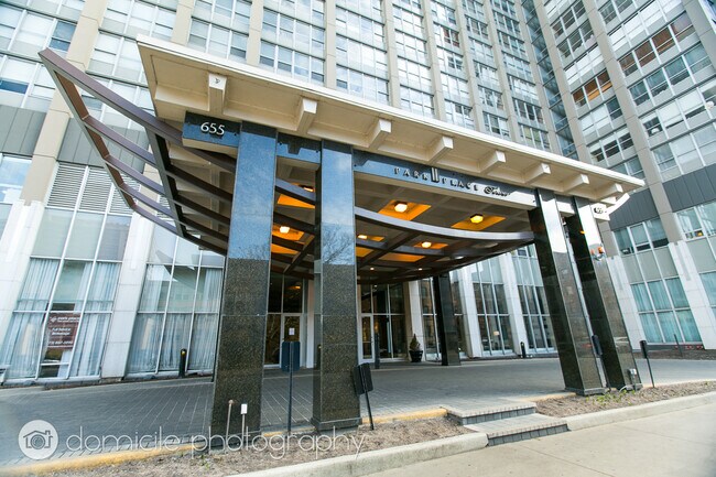 Photo - 655 W Irving Park Rd Condo Unit 3103