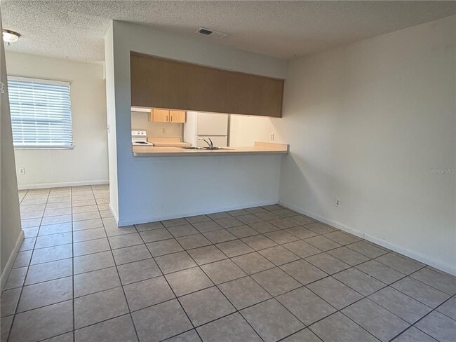 2117 Citrus Blvd Unidad 5