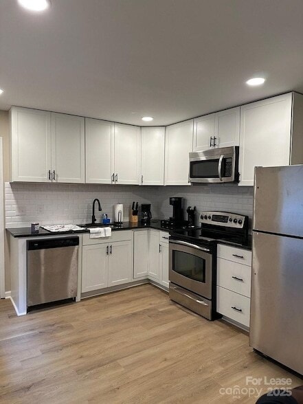 Photo - 1415 Vancouver Dr