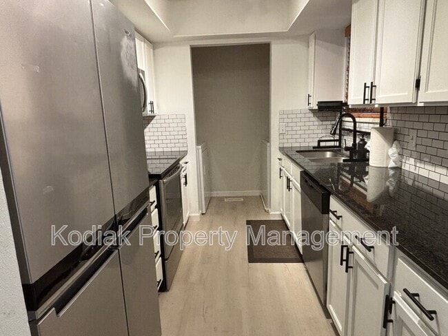 Photo - 9175 S Jefferson Pl Unidad 14f