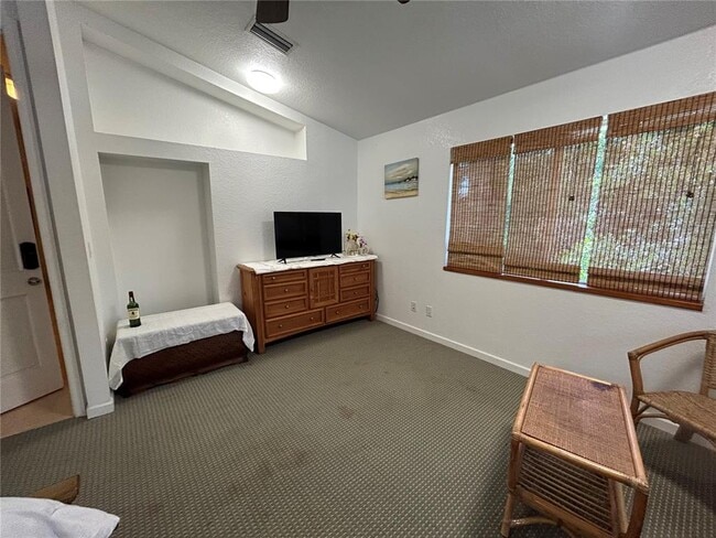 Photo - 18620 Wayne Rd Unidad 1