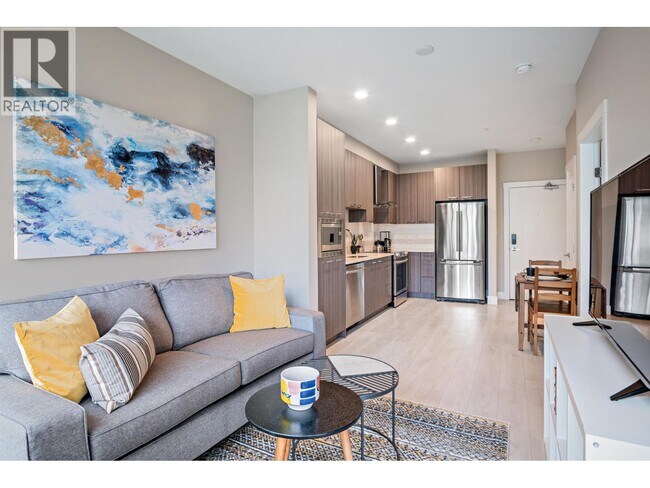 Photo - 4690 Hawk Ln Unité 215