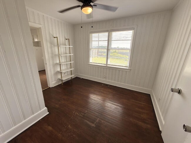 Photo - Updated 3BR Home Near USC + Solar Savings