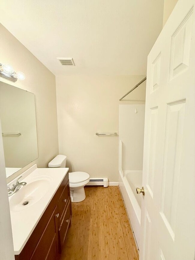 Photo - Move in specials - Pick One - 1st month free or $100 off monthly rent. Flexible lease terms are a...