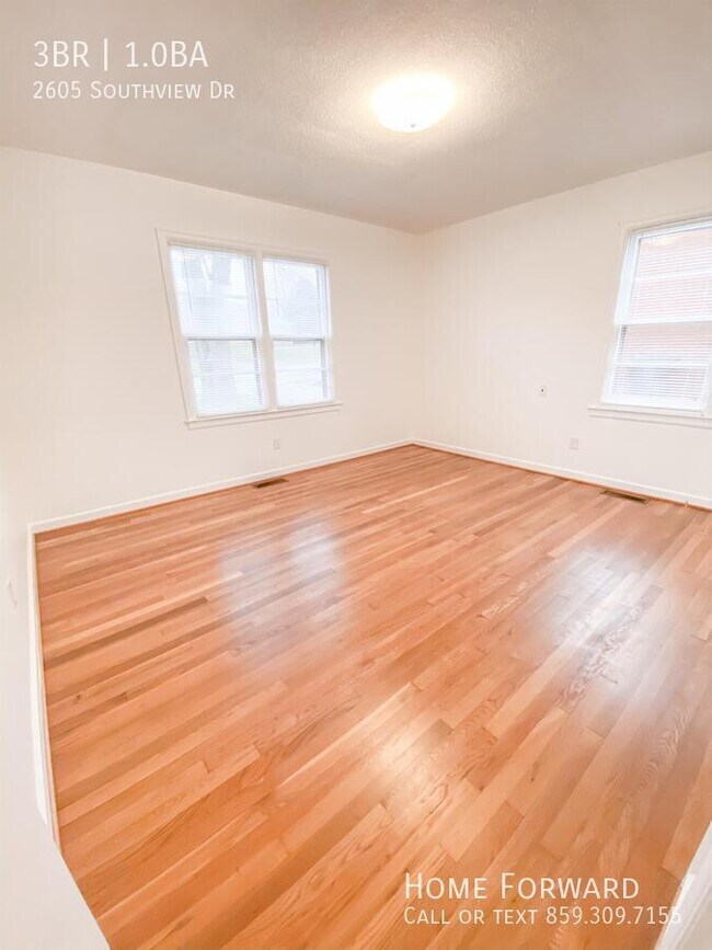 Photo - 2605 Southview Dr