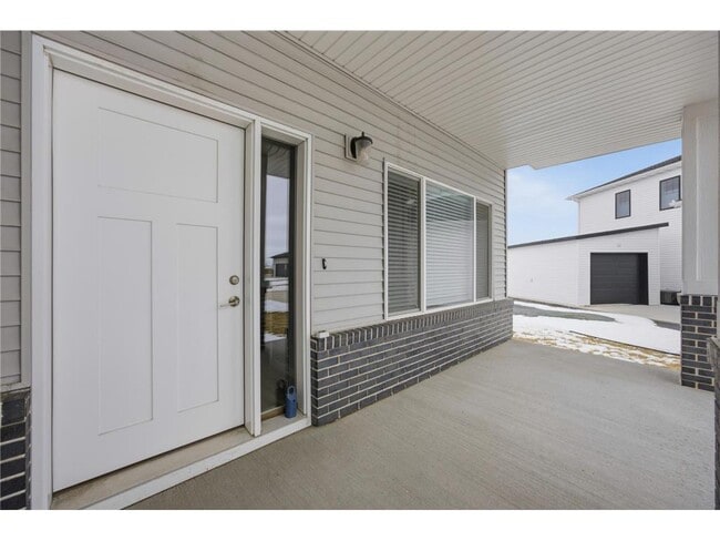 Photo - 4759 32nd St S