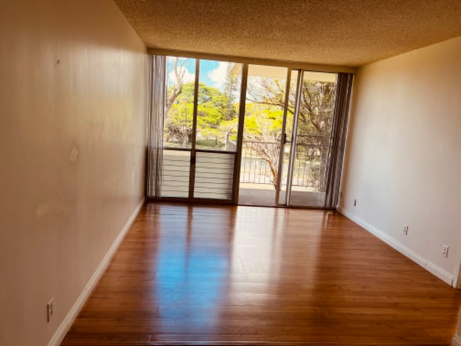 Photo - 1600 Wilikina Dr