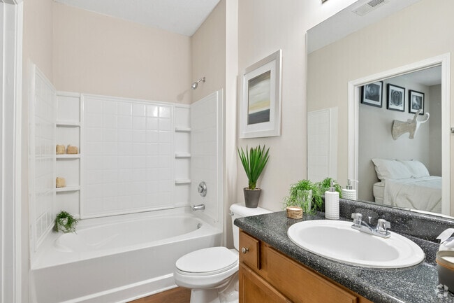 Brookstone - 2BR, 2BA - 1,131SF - Second Bathroom