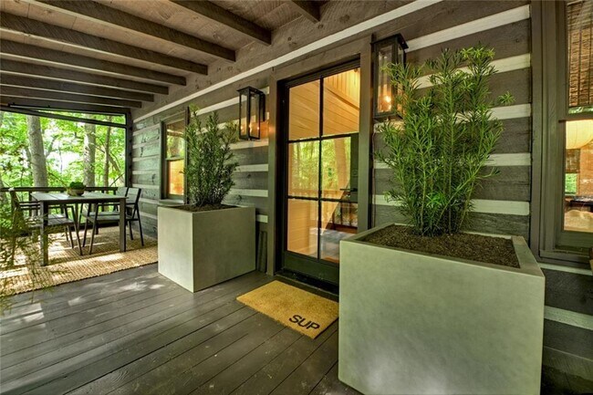 Photo - 545 Chestnut Ridge Cir