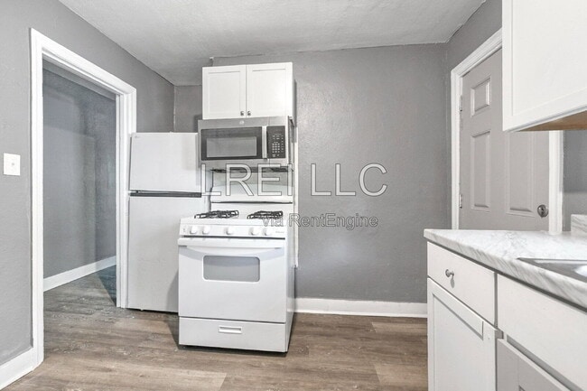 Photo - 3127 Southern Ave