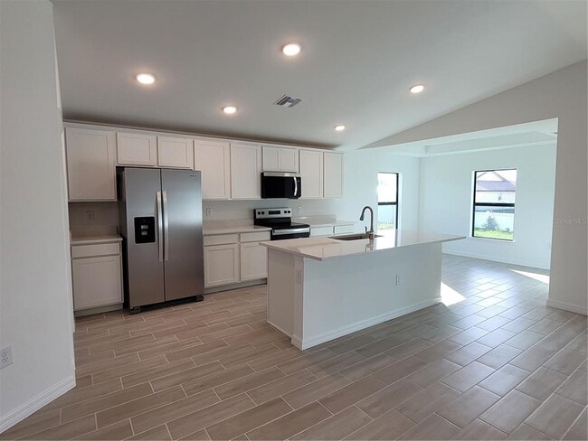 Photo - 11100 Vanessa Ave