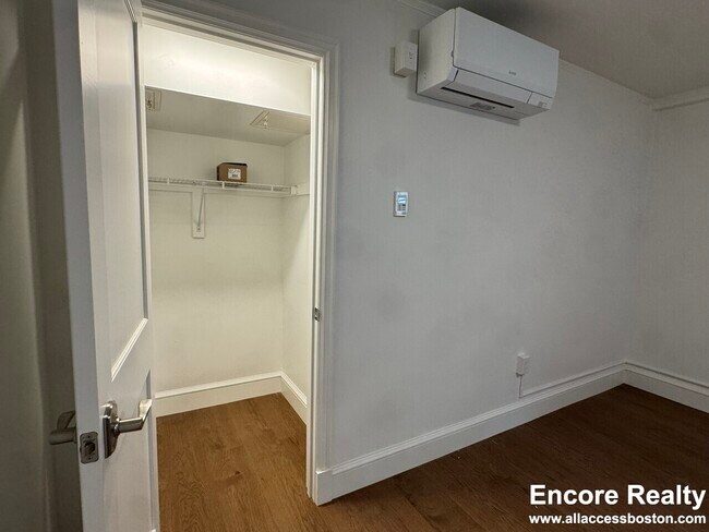 Photo - 1200 Massachusetts Ave Unidad 214