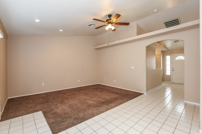 Photo - 5426 Silent Path Way