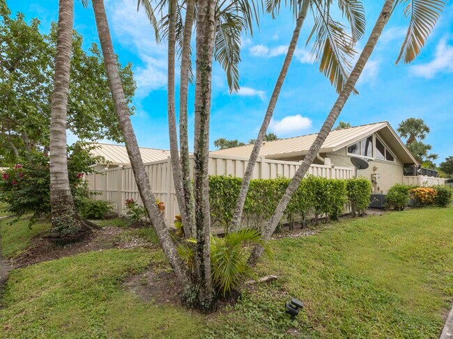 Photo - 5933 Golden Eagle Cir