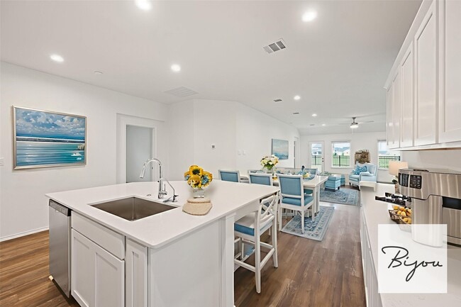 Photo - 6011 Bella Breeze Dr