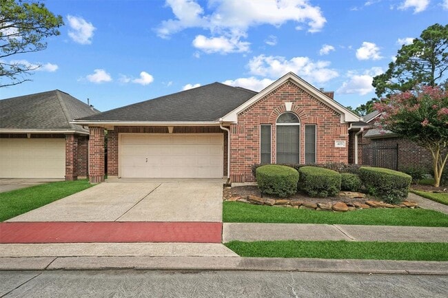 Photo - 403 Pine Creek Dr House