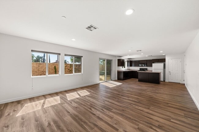 Photo - 6997 Alderwood Dr