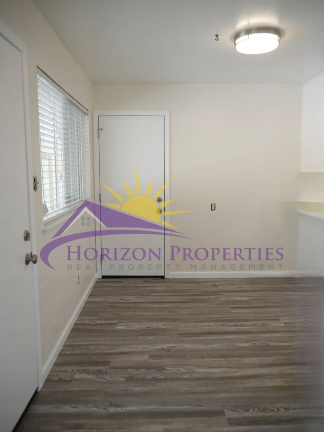 Photo - Remodeled 4 Bed 2 Bath 1,483 sqft in Fair Oaks