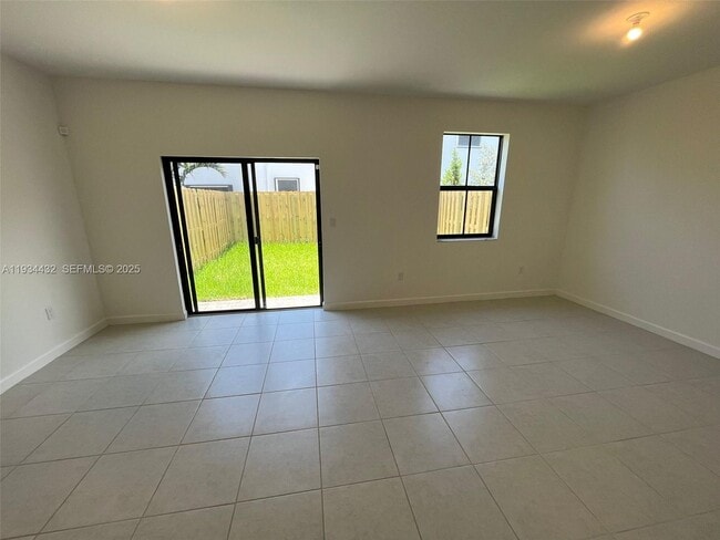 Photo - 11912 SW 244 Ln