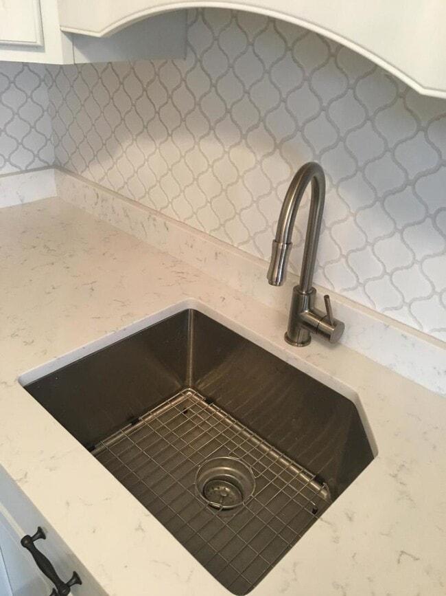 Photo - 6161 N Hoyne Ave Unit 512